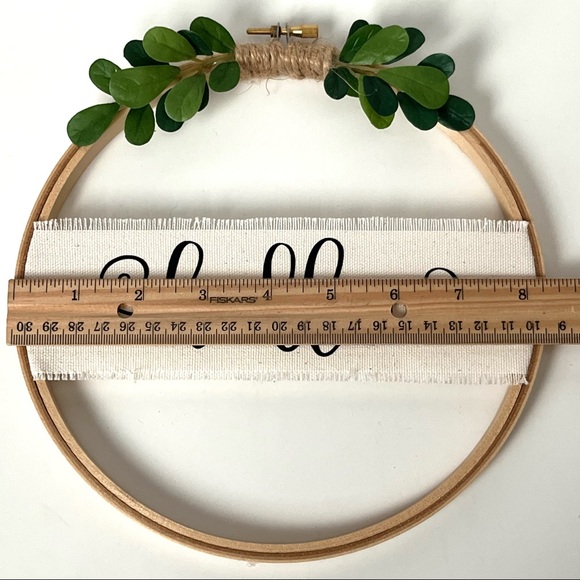 Hello Hoop - Picture 3 of 4